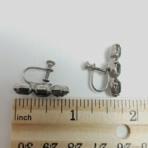 Vintage Triple Gray Rhinestone Clip On Earrings, Screw Back Design, Estate - Picture 4 of 5